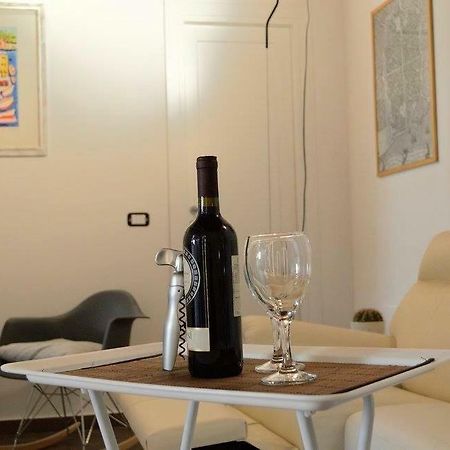 Uloft Apartment Palermo Exteriör bild